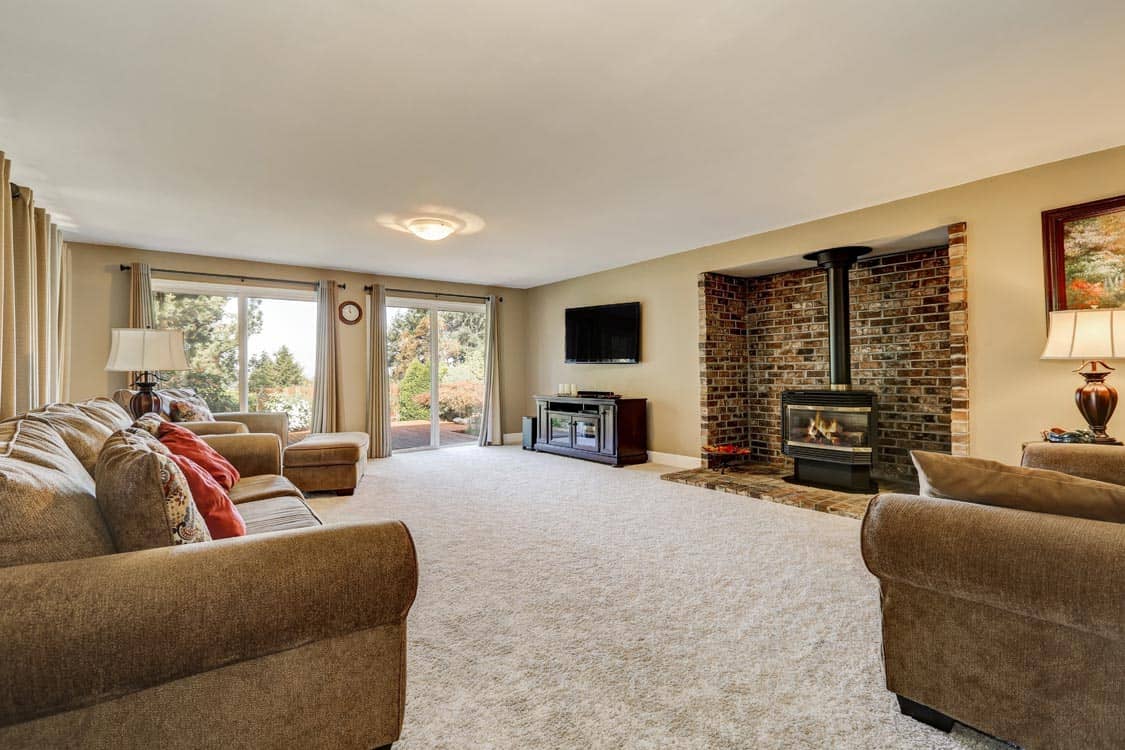 40+ Brick Fireplace Ideas - Fireplace Universe