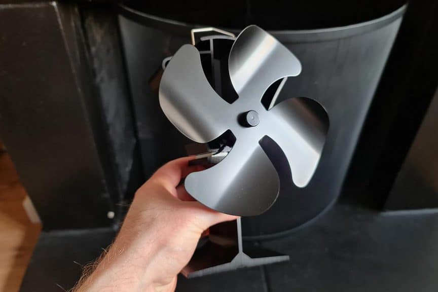 Wood Stove Fans (Explained With Pictures) Fireplace Universe