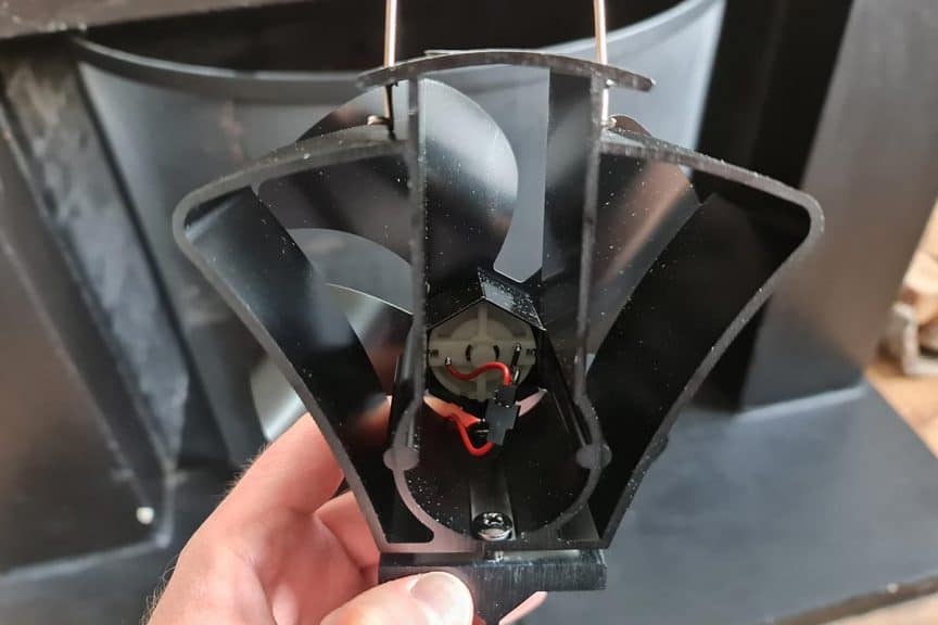 Wood Stove Fans (Explained With Pictures) Fireplace Universe